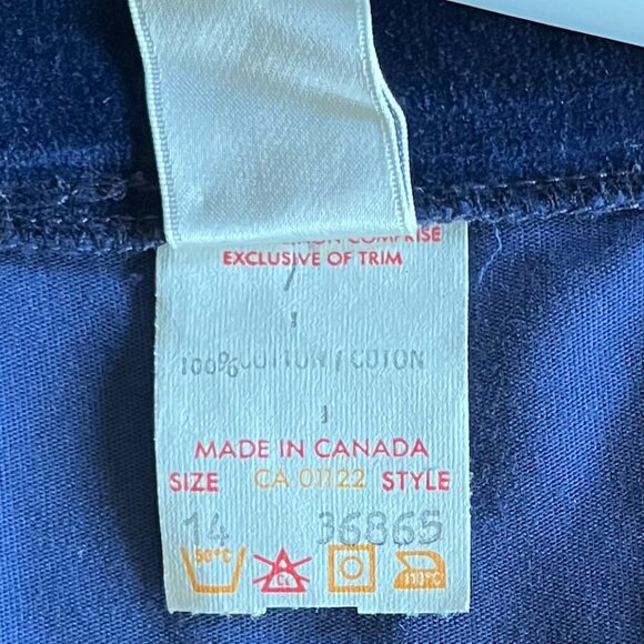 1980s Vintage girl’s skirt by Canadian designer Elen Henderson. Girl’s size 14 - Picture 8 of 8